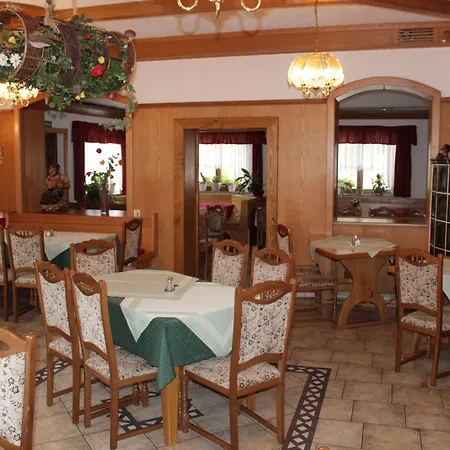 Landhotel Gasthof Zwota-2